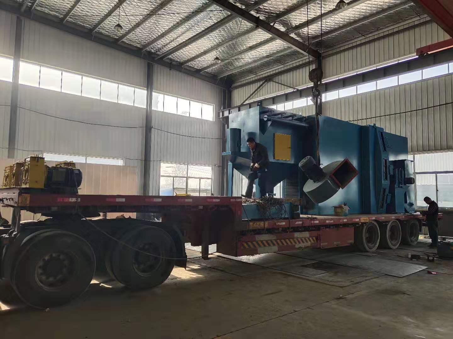 金屬網(wǎng)片懸鏈通過式拋丸機發(fā)貨 金屬網(wǎng)片懸鏈通過式拋丸機發(fā)貨