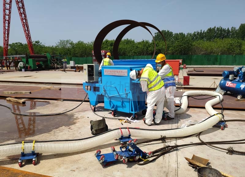 現(xiàn)場(chǎng)調(diào)試安裝移動(dòng)式路面拋丸機(jī)