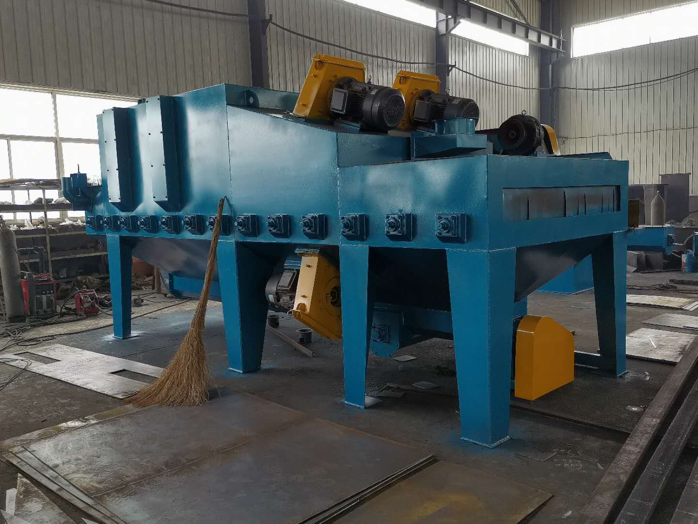 車間2.jpg 車間2.jpg